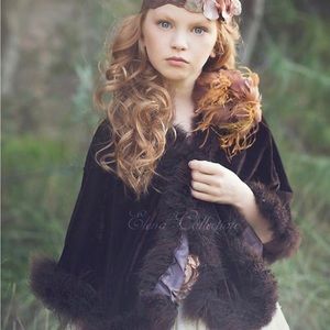 Brown Velvet Cape / Capelet/ Photo prop / Winter Wedding